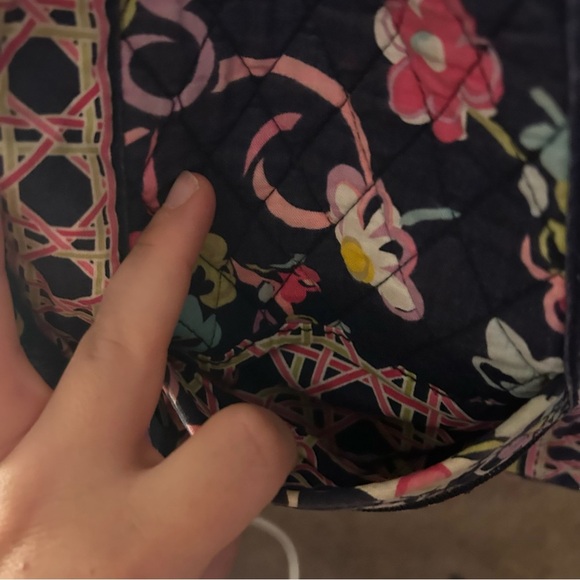 Vera Bradley Hipster In Ribbon Pattern Boho Quilted Crossbody Bag Purse Retired - Picture 8 of 11